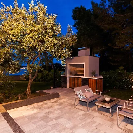 Apartment Punta Lux *
