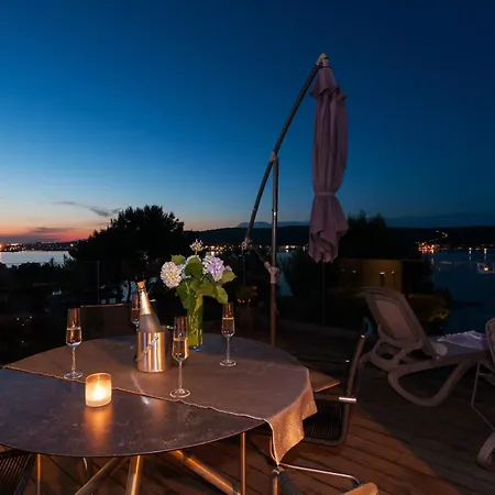Punta Lux Apartment Sukosan